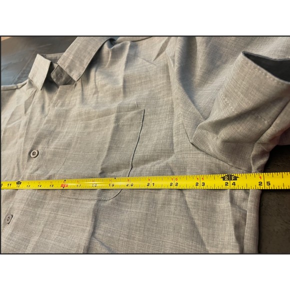NEW - Men's Button Up Short Sleeve Gray Shirt - Sz XL - Picture 5 of 8